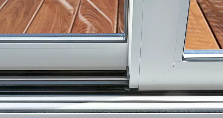 Patio Doors Leaking Water Issue Repair Services in Lynn Haven, FL