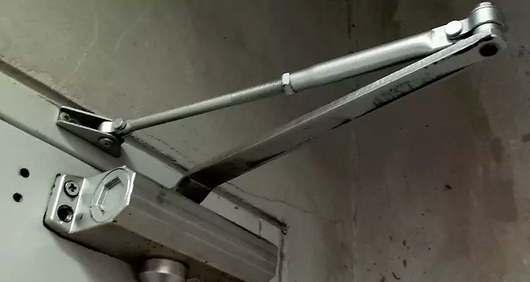 Door Closer Parallel Arm Installation in Lynn Haven, FL